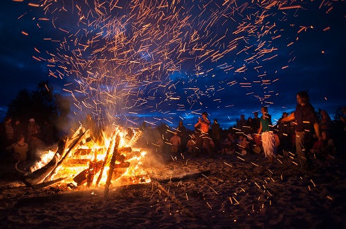 night campfire